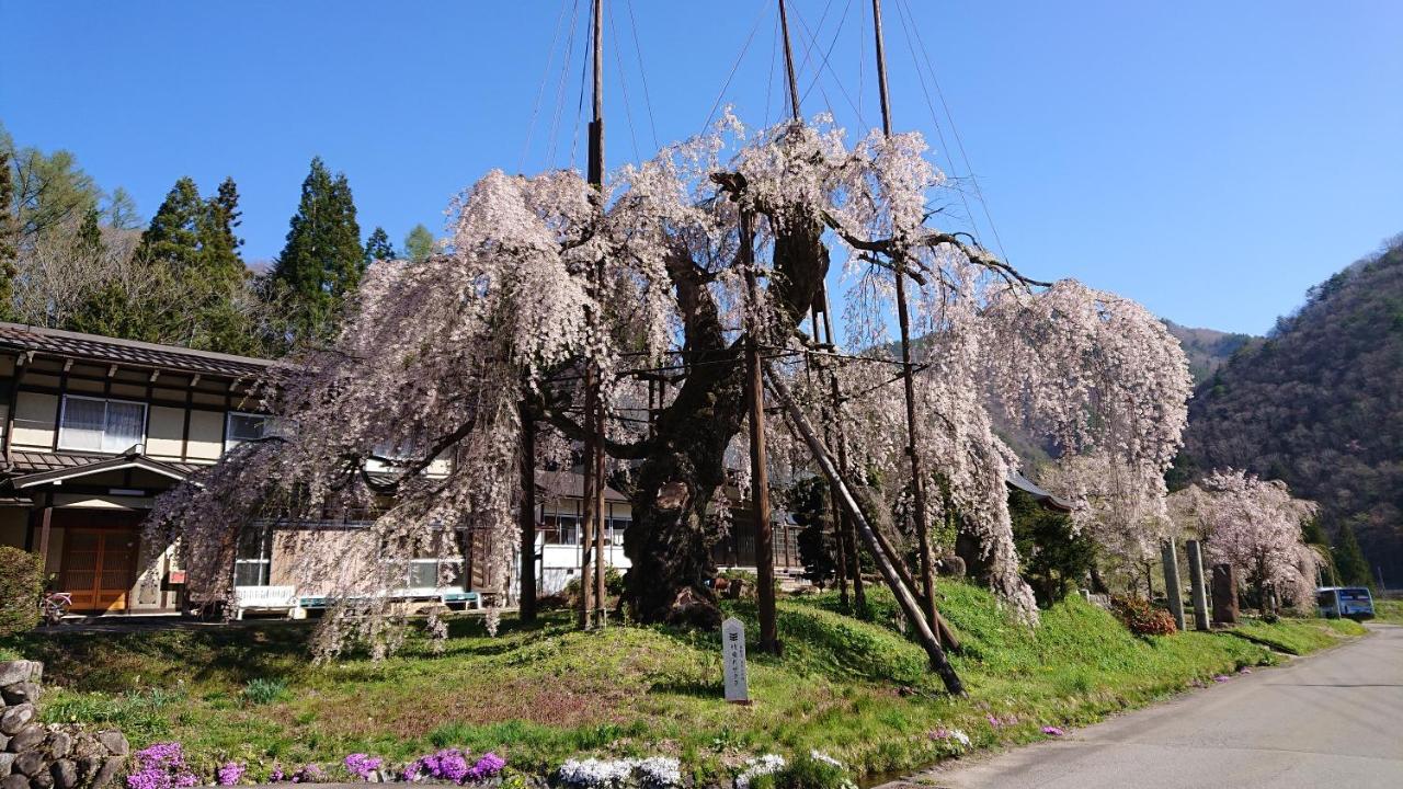 むかしの暮らし体験 1日二組 古民家の宿 みのり家 ทาคายาม่า ภายนอก รูปภาพ