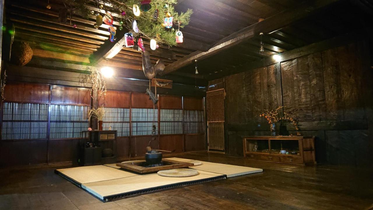 むかしの暮らし体験 1日二組 古民家の宿 みのり家 ทาคายาม่า ภายนอก รูปภาพ
